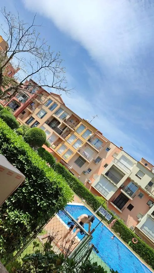 Appartement إمبوريابرافا 0*,